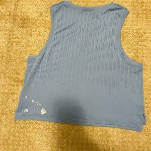 Lululemon tank